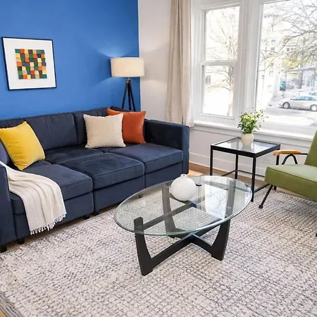 Modern 3br King Near United Center