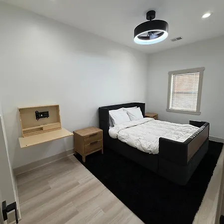 Apartment Luxurious Bronzeville With Rooftop