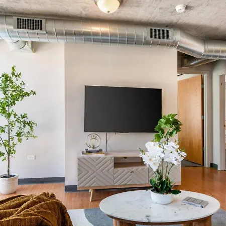 Downtown 3bd Near Park Museums #7