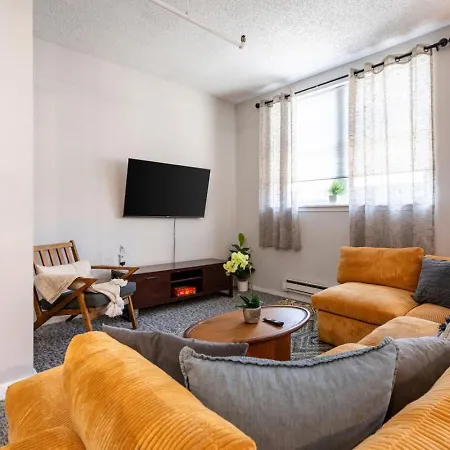 Spacious Downtwn Penthouse Vintage 3bd-gym & Balcony #2 Apartment