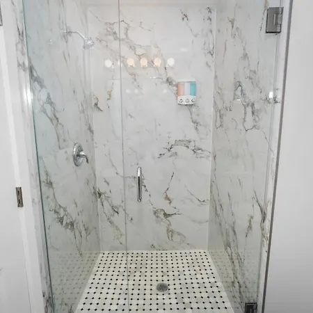 Apartment 3br Oasis Near Downtown & United Center