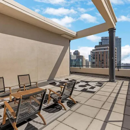 Dtown Penthouse - 4bd-4ba Parking Gym Apartment