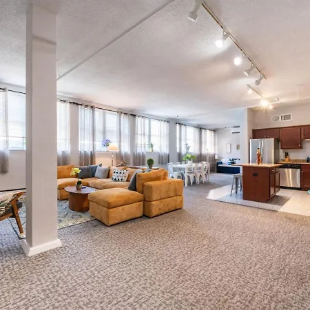 Apartment Spacious Downtwn Penthouse Vintage 3bd-gym & Balcony #2 Chicago