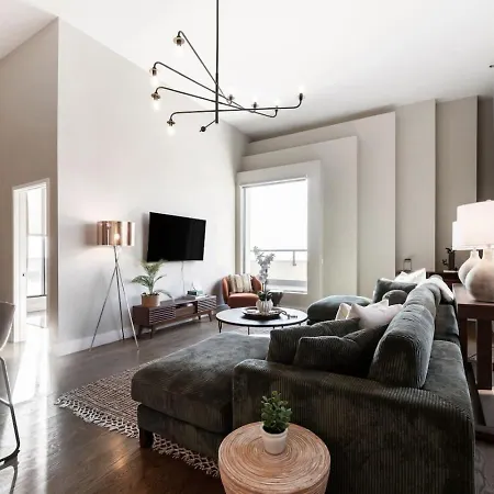 Apartment Downtown Penthouse 3bd Views Parking Gym #2