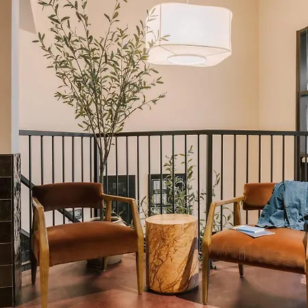 Livn West Loop 2 Bedroom View Chicago