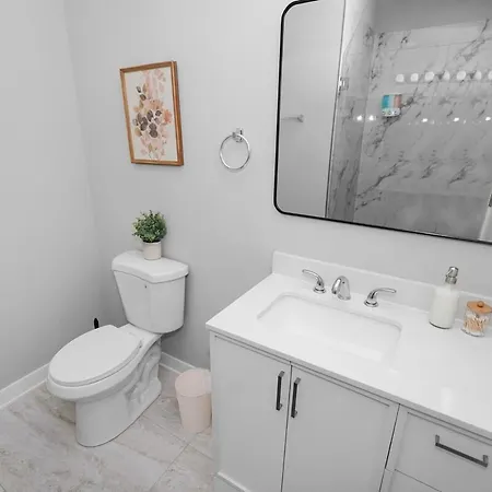 Apartment Modern 3br Retreat Near United Center & West Loop *
