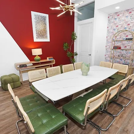 Huge 5br Heart Of Fulton Market Duplex Of Dreams