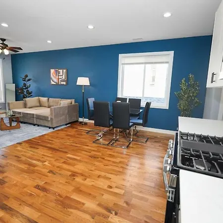 Apartment 3br Oasis Near Downtown & United Center Chicago