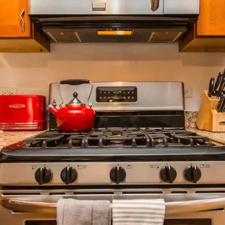 Apartment Downtown Magnificent Mile Sleep 20 6bd-6ba Chicago