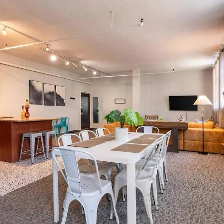 Spacious Downtwn Penthouse Vintage 3bd-gym & Balcony #2 * Chicago