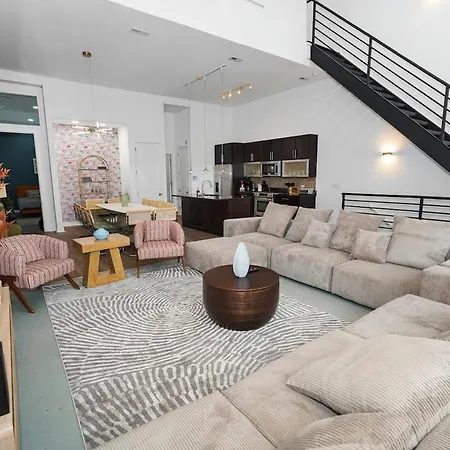 Huge 5br Heart Of Fulton Market Duplex Of Dreams Chicago