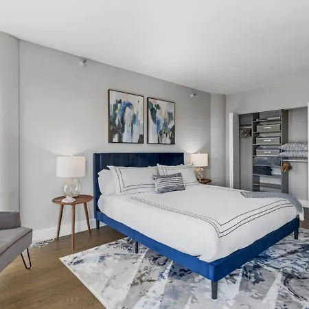 Dtown Penthouse - 4bd-4ba Parking Gym Apartment
