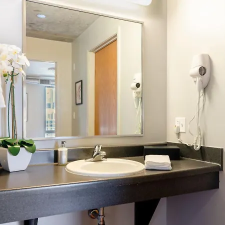 Downtown 2bd Gym Near Park Museums #4 * Chicago