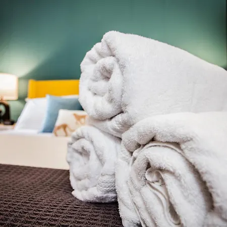 King Bed, Great Wifi, United Center, Walk To Train * Chicago