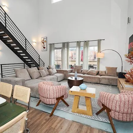Huge 5br Heart Of Fulton Market Duplex Of Dreams Apartment