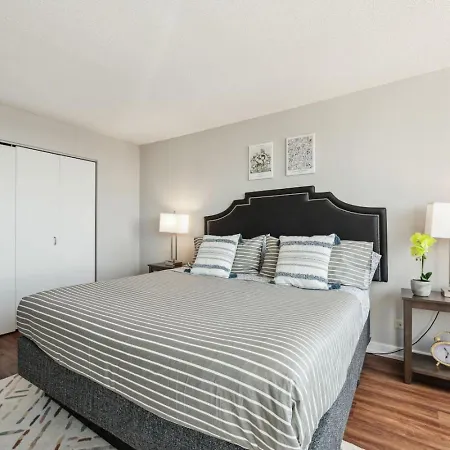 Apartment Mich Ave Downtown 2bd, Grant Park Museums #25 *