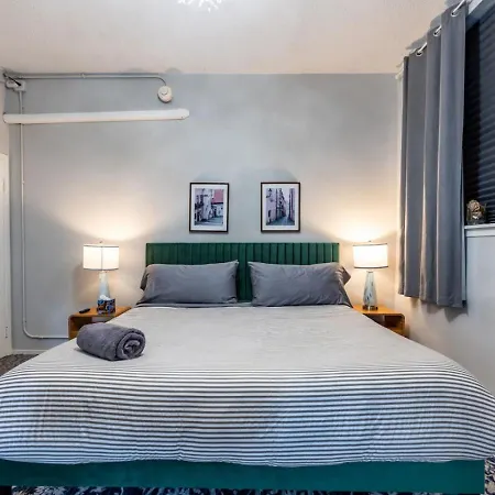 Spacious Downtwn Penthouse Vintage 3bd-gym & Balcony #2 * Chicago
