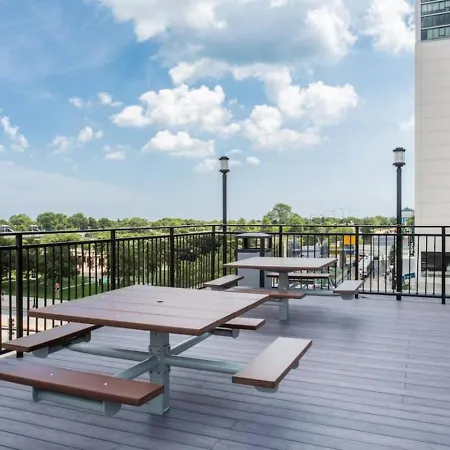 Mich Ave Downtown 2bd, Grant Park Museums #25 Apartment