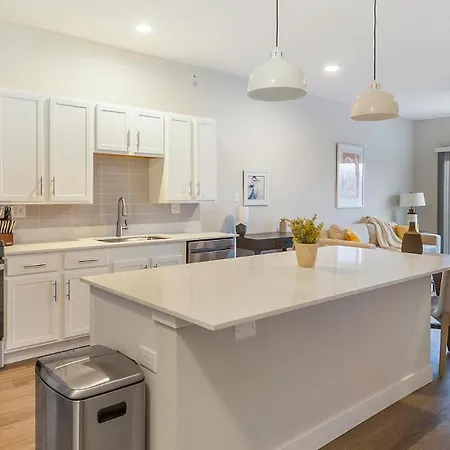 Apartment Landing Modern 2bd Clubhouse Gym *
