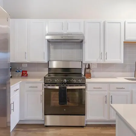 Apartment Landing Modern 2bd Clubhouse Gym Chicago