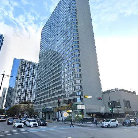 Mich Ave Downtown 2bd, Grant Park Museums #25 *