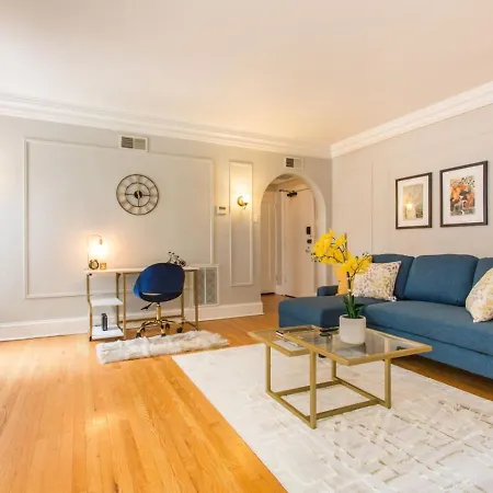 Downtown Magnificent Mile Sleep 20 6bd-6ba Apartment *