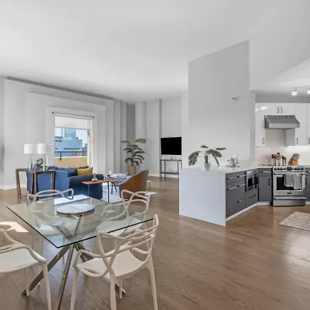Apartment Dtown Penthouse - 4bd-4ba Parking Gym *