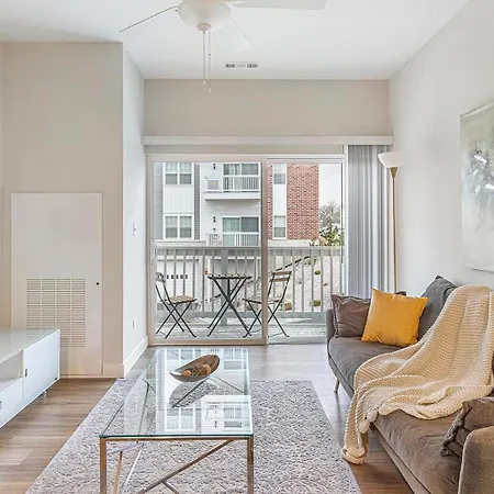 Landing Modern 2bd Clubhouse Gym Apartment *