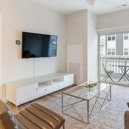 Landing Modern 2bd Clubhouse Gym Apartment