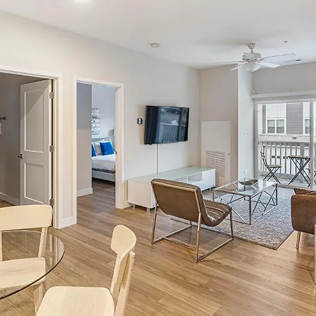 Landing Modern 2bd Clubhouse Gym * Chicago