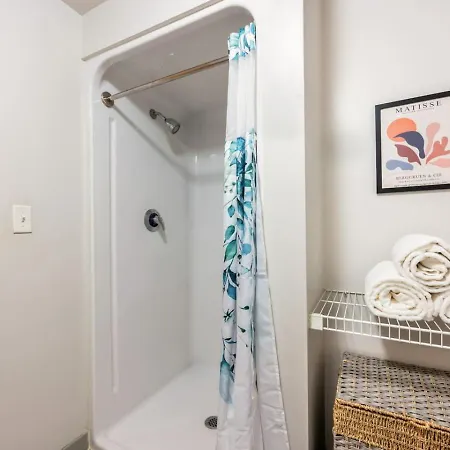 Apartment Downtown 9bd - Sleep 18 - Chicago