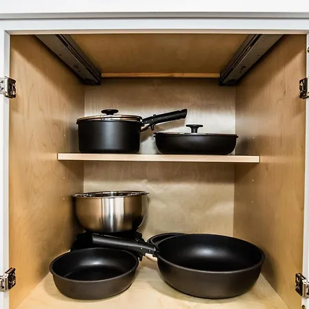 Apartment King Bed, Great Wifi, United Center, Walk To Train *