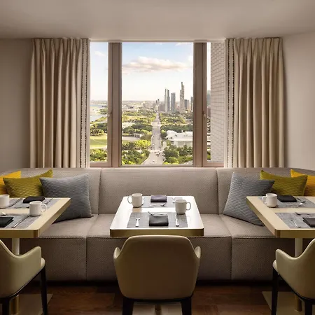 Hotel Fairmont Millennium Park 4*