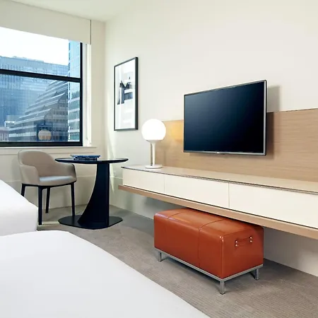 Hyatt Centric The Loop 4*