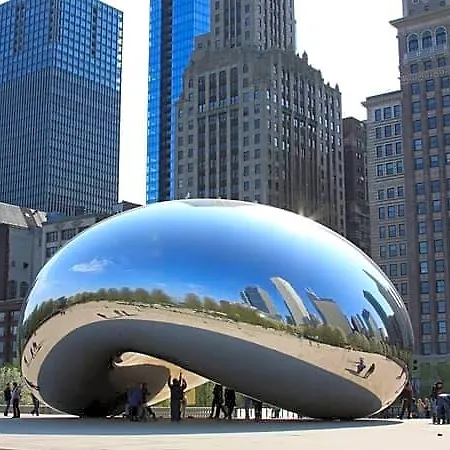 Saint Clair - Magnificent Mile
