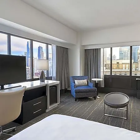 Mart Plaza River North, An Ihg Hotel 4*