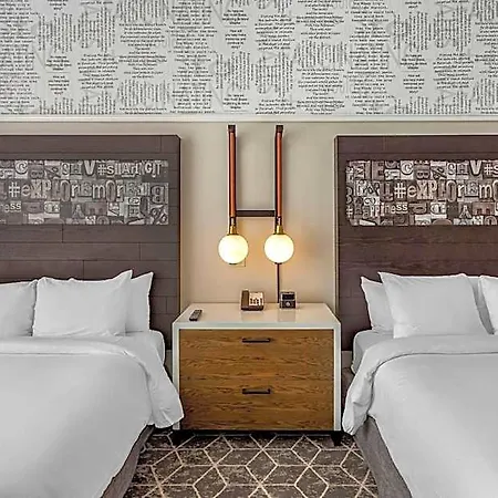 Hilton Vacation Club Hotel Blake Chicago