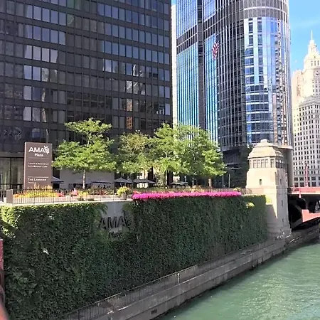 Hotel Kinzie 4*