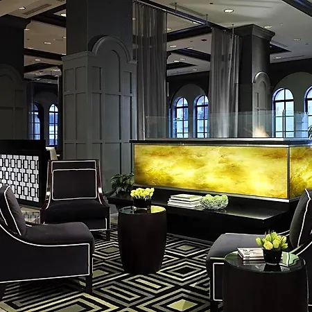 Warwick Allerton Hotel