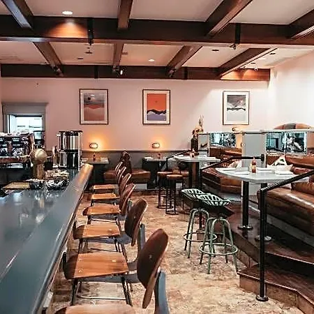 Selina Hotel Chicago