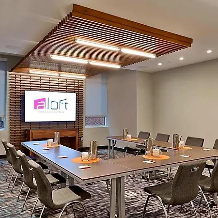 Aloft By Marriott Mag Mile Chicago