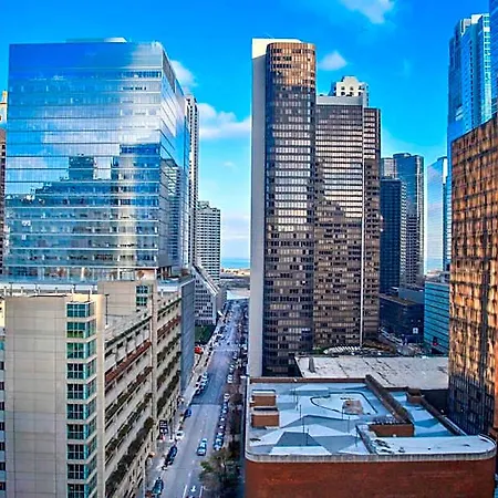 Hotel Aloft By Marriott Mag Mile Chicago