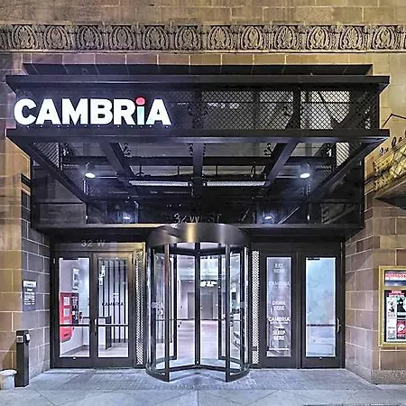 Hotel Cambria Loop - Theatre District 4*