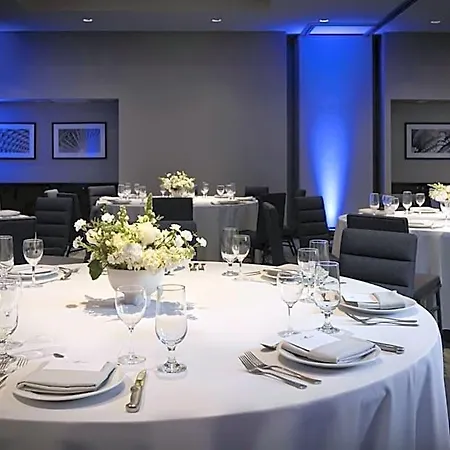 Courtyard By Marriott Downtown/magnificent Mile 3* Chicago