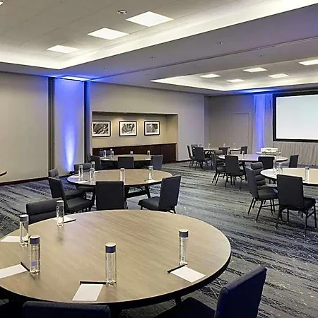 Hotel Courtyard By Marriott Downtown/magnificent Mile Chicago