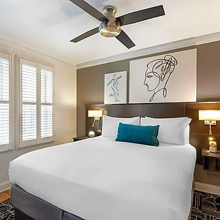 Western Hawthorne Terrace Hotel Chicago