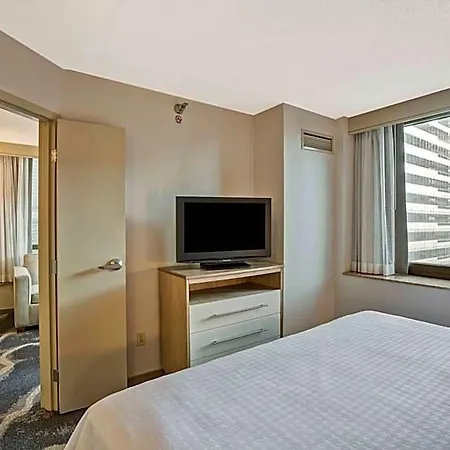 Hotel Homewood By Hilton Chicago-downtown Chicago
