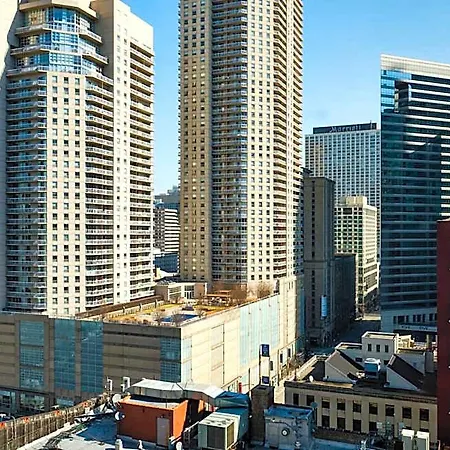 Aloft By Marriott Downtown River North 3*
