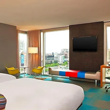 Aloft By Marriott Downtown River North