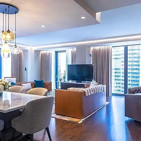 Radisson Blu Aqua Hotel, 4* Chicago